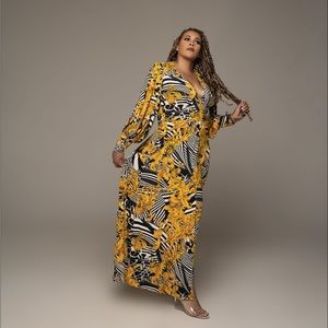 I have a L (14-16) & XL (16-18) outfit has stretch